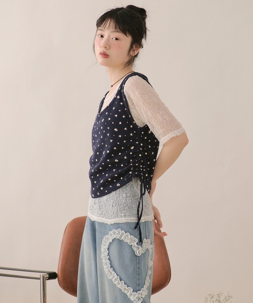 loin nuit(ロワンニュイ)の「lace and shirring tank / レースアンドシャーリングタンク(Tシャツ/カットソー・レディース・グレー/ネイビー/ブラウン・FREE)」の17枚目の写真