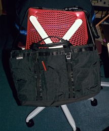 CHROME（クローム）の「［ CHROME / クローム ］GROCERY TOTE MSNGR 28L / グローサリー トート メッセンジャー 28L 耐水 トートバッグ 容量：28L（トートバッグ）」