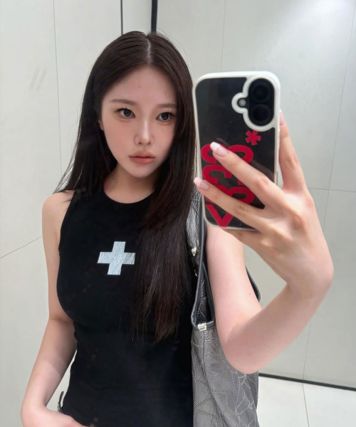DURTの「PLUS SLEEVELESS (BLACK)(Tシャツ/カットソー・レディース・その他・OS)」の1枚目の写真