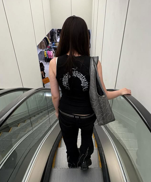 DURTの「PLUS SLEEVELESS (BLACK)(Tシャツ/カットソー・レディース・その他・OS)」の3枚目の写真