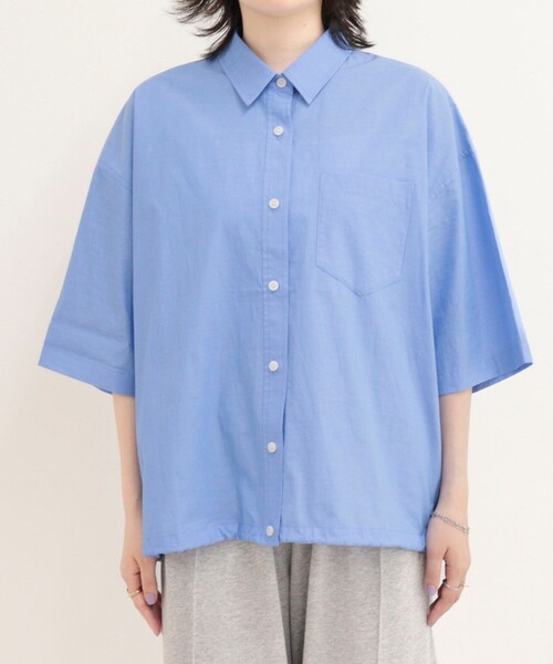 fredy emue(フレディエミュ)の「【人気につき半袖Ver.で再登場】汗染み軽減加工COTTON半袖シャツブルゾン(シャツ/ブラウス・レディース・ブルー系その他/サックスブルー/ピンク/ブラウン系その他・38)」の6枚目の写真
