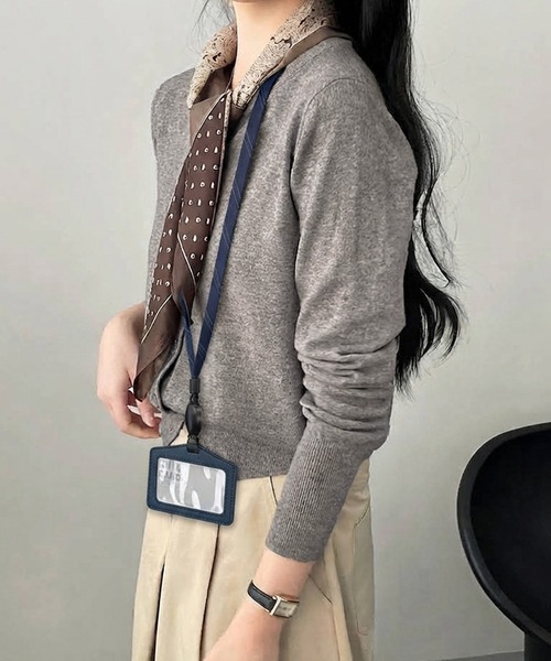 MILAE(ミレ)の「ベーシックVネック長袖ニットカーディガン(カーディガン/ボレロ・レディース・ベージュ/グレー/ピンク/ブラック/ダークブルー/アイボリー・FREE)」の15枚目の写真