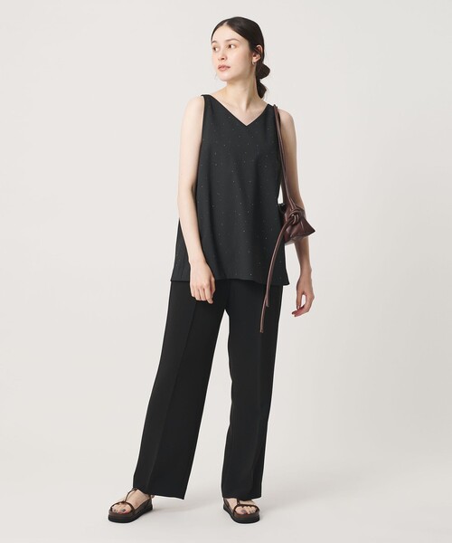 BEAUTY&YOUTH UNITED ARROWS(ビューティーアンドユースユナイテッドアローズ)の「レギュラー ストレート タックパンツ ウォッシャブル 防シワ(その他パンツ・レディース・ブラック/ブラウン系/ナチュラル・L/XS/S/M)」の9枚目の写真