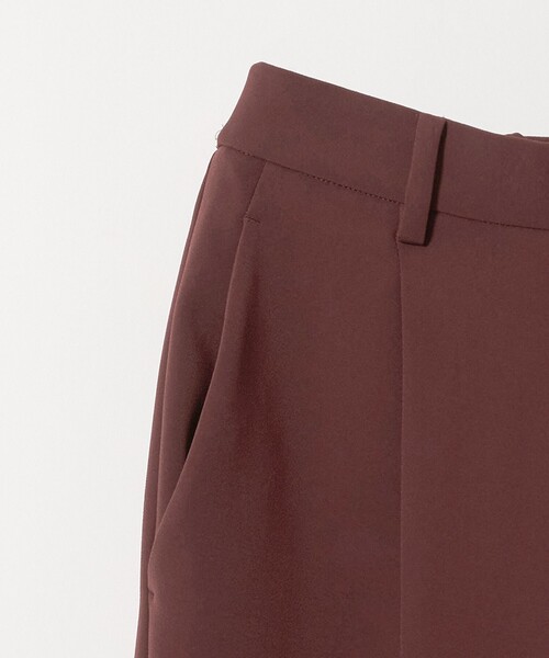 BEAUTY&YOUTH UNITED ARROWS(ビューティーアンドユースユナイテッドアローズ)の「レギュラー ストレート タックパンツ ウォッシャブル 防シワ(その他パンツ・レディース・ブラック/ブラウン系/ナチュラル・L/XS/S/M)」の19枚目の写真