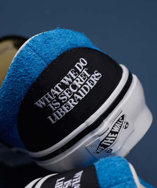 Liberaiders(リベレイダース)の「Liberaiders / リベレイダース × VANS / ヴァンズ LX クラシック スリッポン 98(スリッポン・メンズ・ブラック・29cm/28cm/27.5cm/27cm/26.5cm/26cm)」の8枚目の写真