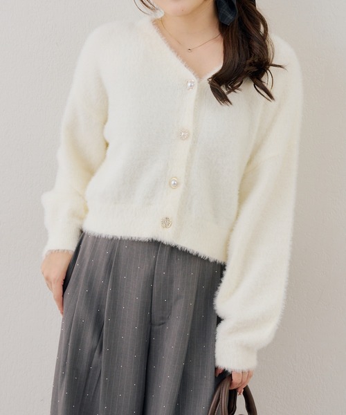 Another Branch olive des olive(アナザーブランチオリーブデオリーブ)の「シャギーパールボタンカーディガン(カーディガン/ボレロ・レディース・ピンク/ボルドー/チャコールグレー/アイボリー・FREE)」の8枚目の写真