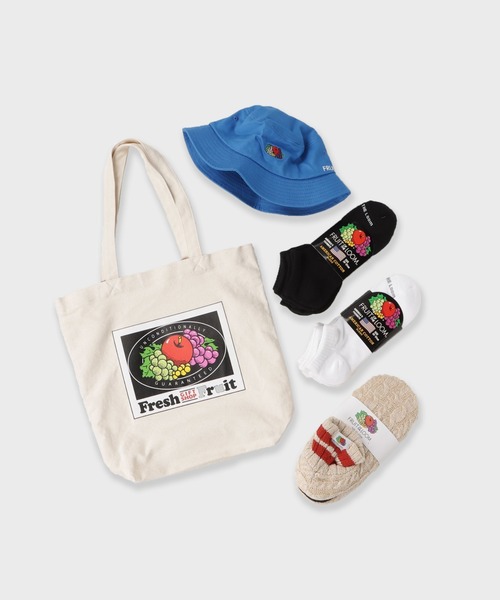 FRUIT OF THE LOOM(フルーツオブザルーム)の「FRUIT OF THE LOOM / GIFT5ITEMset 秋服 冬服(トートバッグ・メンズ・ホワイト系その他/ホワイト系その他6/ホワイト系その他4・FREE)」の3枚目の写真