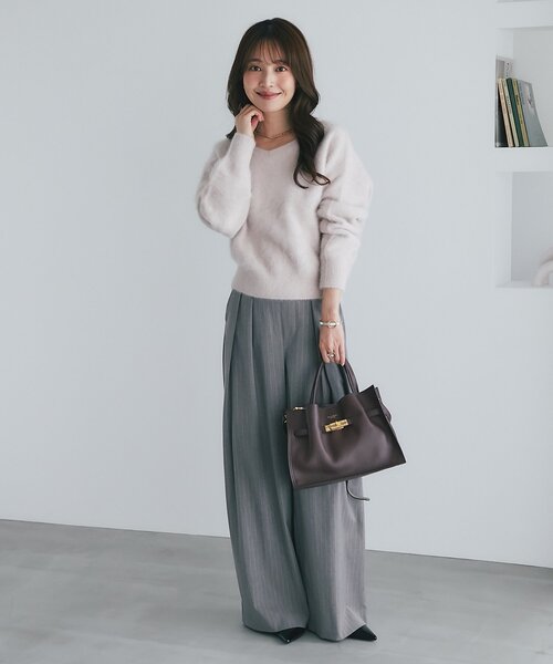 La boutique BonBon(ラブティックボンボン)の「【スッキリ美シルエット】ストライプ2タックワイドパンツ(スラックス・レディース・ブラウン/チャコールグレー・MEDIUM/SMALL/FREE)」の16枚目の写真