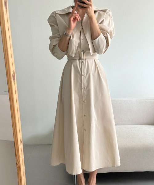 FAVORITO(ファヴォリート)の「襟付きフェイクレイヤードワンピース(ワンピース・レディース・ベージュ/ダークグレー/モカ・F)」の8枚目の写真