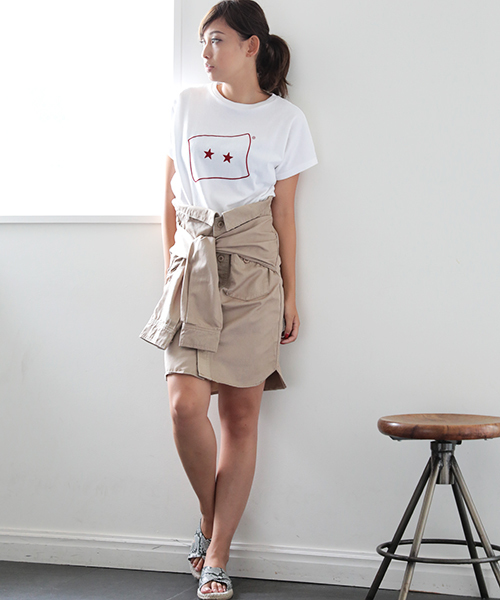 Denime（ドゥニーム）の「ミリタリーツイルシャツスカート（スカート・レディース・カーキ/ブラック/ベージュ・SMALL/X-SMALL）」の2枚目の写真