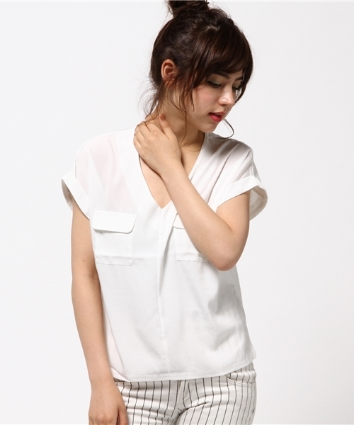 ROPE' PICNIC（ロペピクニック）の「Ｖネックポケット付プルオーバー（Tシャツ/カットソー・レディース・ホワイト/ベージュ/ダークグリーン/ネイビー/ピンク系その他2・38）」の20枚目の写真