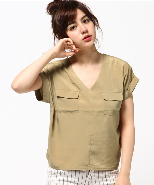 ROPE' PICNIC（ロペピクニック）の「Ｖネックポケット付プルオーバー（Tシャツ/カットソー・レディース・ホワイト/ベージュ/ダークグリーン/ネイビー/ピンク系その他2・38）」の21枚目の写真