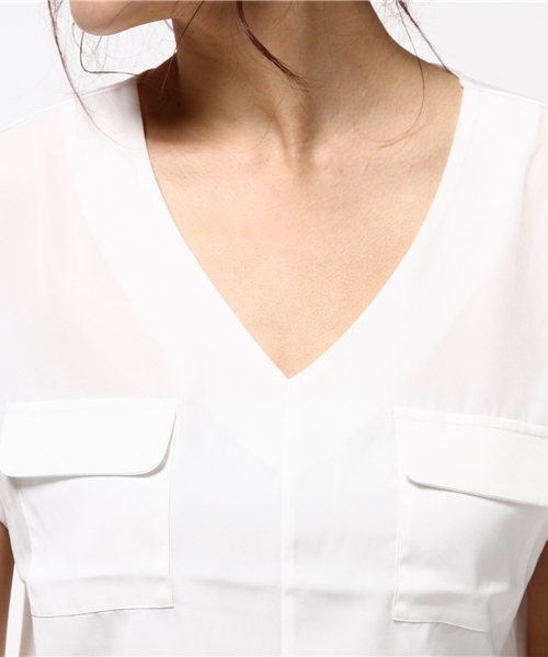 ROPE' PICNIC（ロペピクニック）の「Ｖネックポケット付プルオーバー（Tシャツ/カットソー・レディース・ホワイト/ベージュ/ダークグリーン/ネイビー/ピンク系その他2・38）」の10枚目の写真