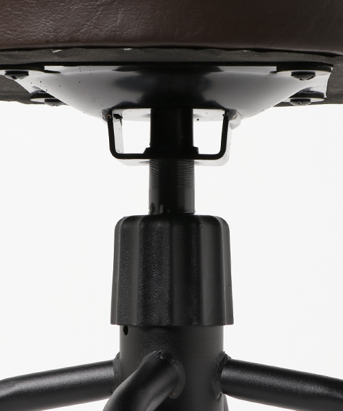 TOKYO DESIGN CHANNEL（トウキョウデザインチャンネル）の「バースツールＤＢＲ     （家具・レディース・ダークブラウン・F）」の4枚目の写真