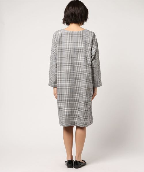 LBC（エルビーシー）の「チェックワンピース（ワンピース・レディース・チャコールグレー/ライトグレー・MEDIUM/LARGE）」の4枚目の写真