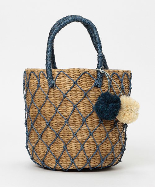 LBC(エルビーシー)の「カラフルポンポン付きカゴバッグ(かごバッグ・レディース・ブラック/グレー/ブルー/イエロー・FREE)」の10枚目の写真