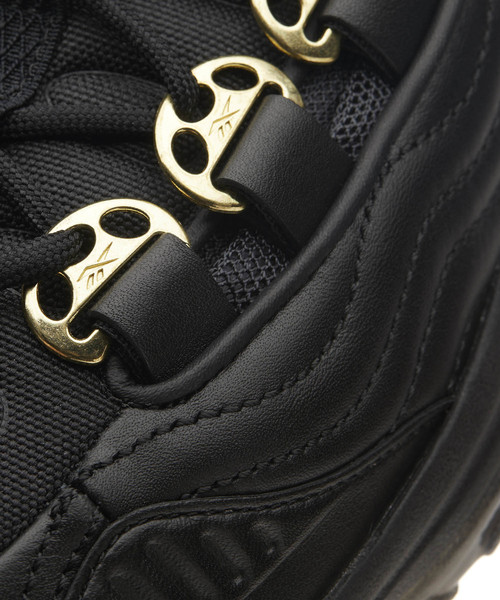 Reebok（リーボック）の「ディーエムエックス ラン [DMX RUN 10 AFF]（スニーカー・メンズ・ホワイト/ブラック・24.0cm/24.5cm/25.0cm/25.5cm/26.0cm/26.5cm/27.0cm/27.5cm/28.0cm/28.5cm/29.0cm/29.5cm/30.0cm/23.5cm）」の7枚目の写真