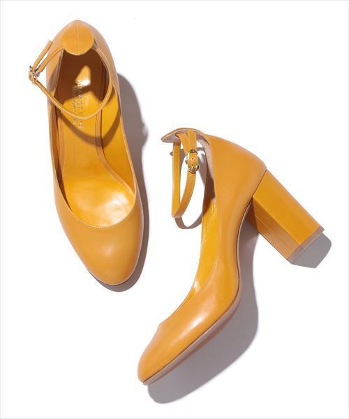 ADAM ET ROPE'(アダムエロペ)の「アンクルストラップパンプス(パンプス・レディース・イエロー/ベージュ・22.5cm/23.0cm/23.5cm/24.0cm/24.5cm)」の5枚目の写真