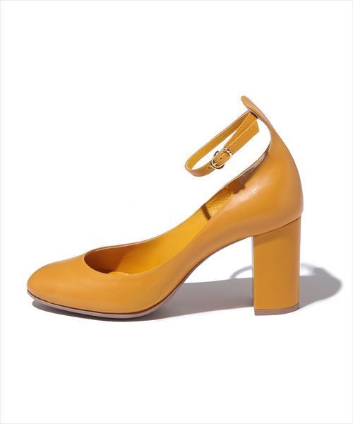 ADAM ET ROPE'(アダムエロペ)の「アンクルストラップパンプス(パンプス・レディース・イエロー/ベージュ・22.5cm/23.0cm/23.5cm/24.0cm/24.5cm)」の3枚目の写真
