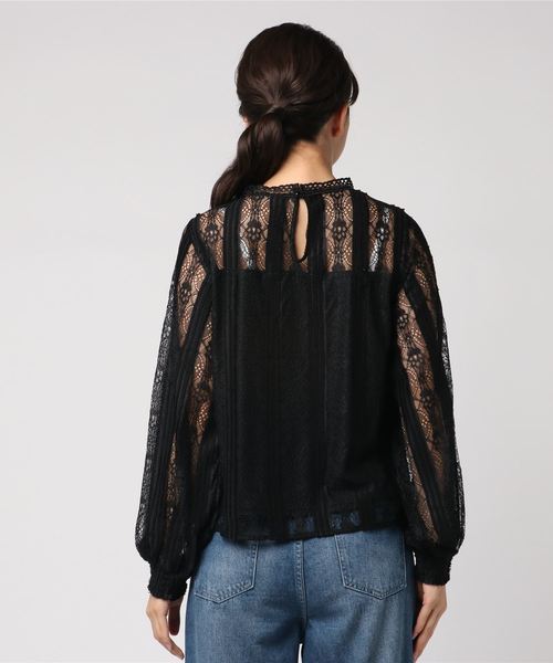 PAGEBOY（ページボーイ）の「レースハイネックトップス（シャツ/ブラウス・レディース・ホワイト/ブラック/ボルドー・FREE）」の5枚目の写真