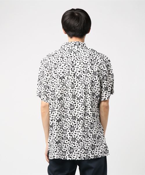 Quiksilver(クイックシルバー)の「半袖シャツ QUICKSILVER EQYWT03831(シャツ/ブラウス・メンズ・ホワイト・S/M)」の3枚目の写真