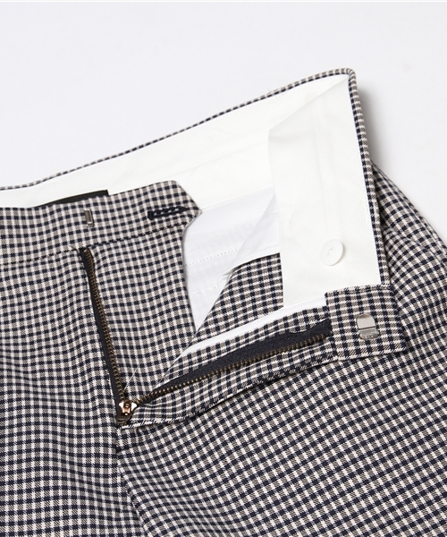 Liesse（リエス）の「ギンガムチェックサブリナパンツ（その他パンツ・レディース・ホワイト×ブラック/ホワイト×ネイビー・2/3/4）」の3枚目の写真