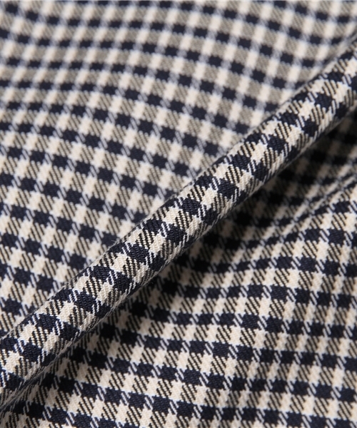 Liesse（リエス）の「ギンガムチェックサブリナパンツ（その他パンツ・レディース・ホワイト×ブラック/ホワイト×ネイビー・2/3/4）」の4枚目の写真