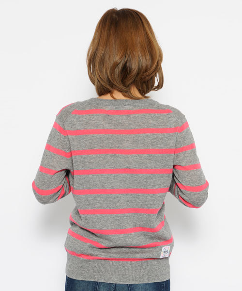 X-girl（エックスガール）の「BASIC KNIT CARDIGAN（カーディガン/ボレロ・レディース・ブラック/アッシュグレー/パープル/ネイビー・1/2）」の5枚目の写真