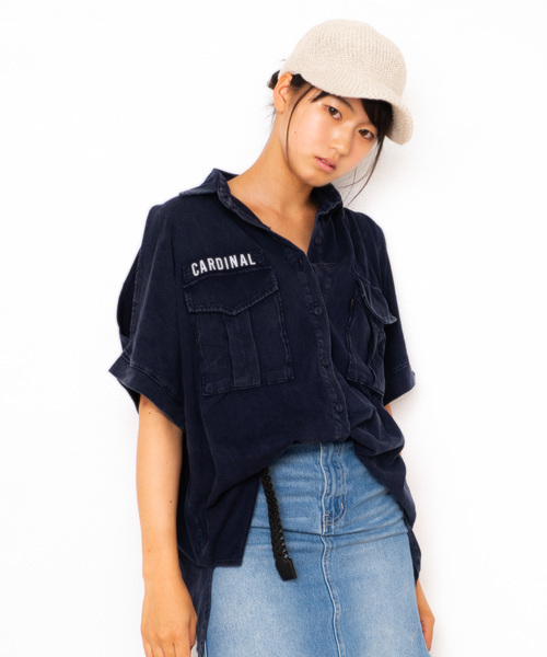 ROGER AND RAW（ロジャーアンドロウ）の「Roger&Raw/ピグメント肩開きシャツ（シャツ/ブラウス・レディース・ホワイト/ブラック/ベージュ/ネイビー/カーキ・M）」の5枚目の写真