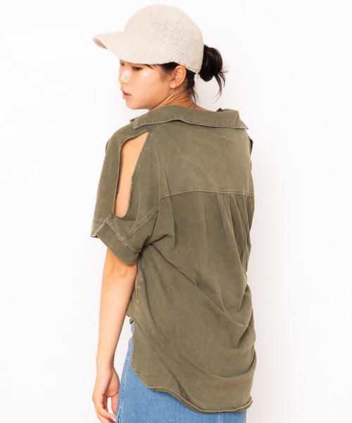 ROGER AND RAW（ロジャーアンドロウ）の「Roger&Raw/ピグメント肩開きシャツ（シャツ/ブラウス・レディース・ホワイト/ブラック/ベージュ/ネイビー/カーキ・M）」の16枚目の写真