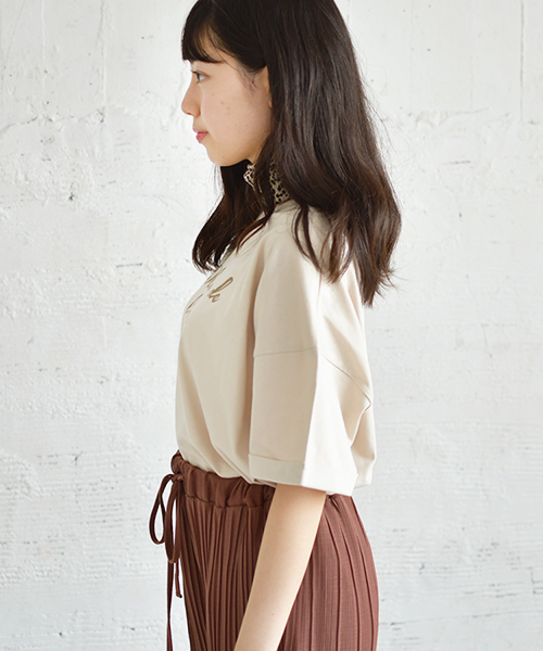 PairPair(ペアペア)の「ダルメシアン柄スカーフ付きロゴTシャツ(Tシャツ/カットソー・レディース・モカ/ベージュ・FREE)」の11枚目の写真