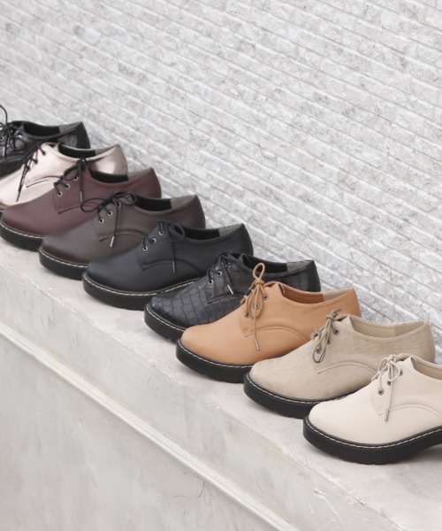 VIVIAN（ヴィヴィアン）の「タンクソールレースアップマニッシュシューズ　/　厚底マニッシュシューズ（ドレスシューズ・レディース・ブラック系その他/ブラック系その他2/ダークブラウン/ガンメタ/ワイン/ベージュ/ブラック×グリーン/D/キャメル/E・S/M/L/LL）」の3枚目の写真