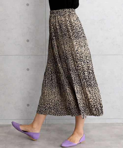 CHARM BERRY TIC（チャームベリーチック）の「ヒョウ柄消しプリーツスカート（スカート・レディース・ブラック/ブラウン/ベージュ・M/L）」の10枚目の写真