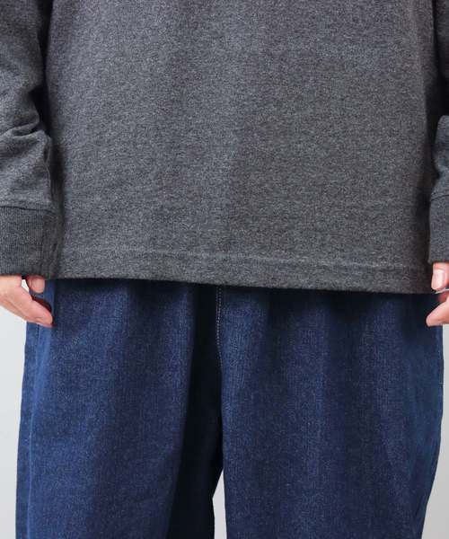 Carhartt(カーハート)の「Carhartt ロゴ長袖Tシャツ(Tシャツ/カットソー・メンズ・ヘザーグレー/グレー系その他/グリーン系その他/テラコッタ・SMALL/MEDIUM/LARGE)」の6枚目の写真