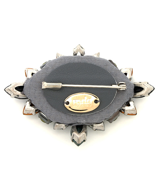 Demi-Luxe BEAMS(デミルクス ビームス)の「rada for BEAMS / 別注 マルチ ビジュー ブローチ(ブローチ/コサージュ・レディース・その他1・ONE SIZE)」の3枚目の写真