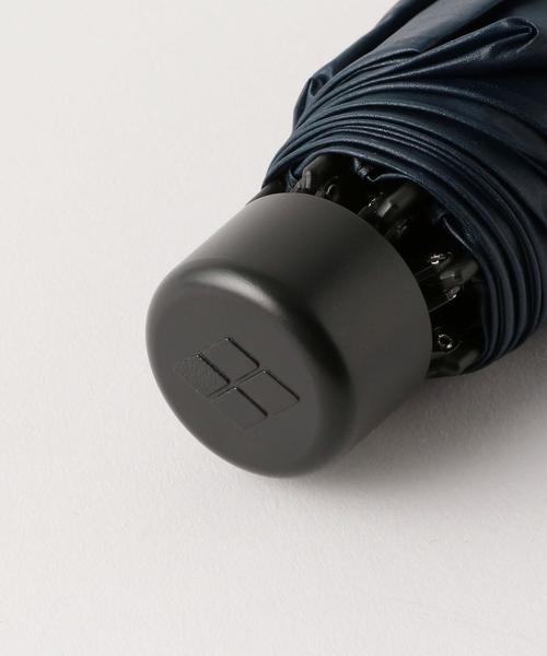 mont-bell（モンベル）の「＜mont-bell（モンベル）＞ TREKKING UMBRELLA/トレッキングアンブレラ □□（折りたたみ傘・メンズ・ブラック/ダークグレー・FREE）」の7枚目の写真