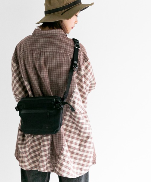 AS2OV（アッソブ）の「【AS2OV/アッソブ】 WATER PROOF CORDURA 305D FANNY PACK / ファニーパック ミニショルダー（ショルダーバッグ・メンズ・ブラック/カーキオリーブ・FREE）」の14枚目の写真