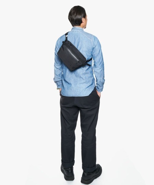 AS2OV（アッソブ）の「【AS2OV/アッソブ】 WATER PROOF CORDURA 305D FANNY PACK / ファニーパック ミニショルダー（ショルダーバッグ・メンズ・ブラック/カーキオリーブ・FREE）」の19枚目の写真