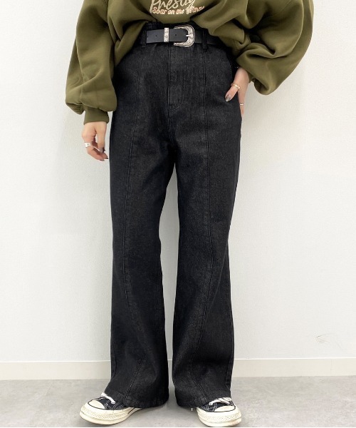 apres jour mignon（アプレジュールミニョン）の「センターシームデニムパンツ【ZOZOTOWN限定アイテム】（デニムパンツ・レディース・ベージュ/ダークブルー/ブラック・X-LARGE/MEDIUM/SMALL）」の2枚目の写真