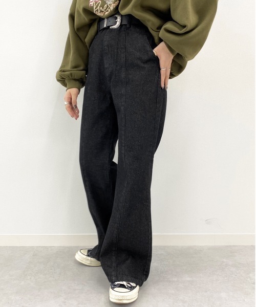 apres jour mignon（アプレジュールミニョン）の「センターシームデニムパンツ【ZOZOTOWN限定アイテム】（デニムパンツ・レディース・ベージュ/ダークブルー/ブラック・X-LARGE/MEDIUM/SMALL）」の5枚目の写真