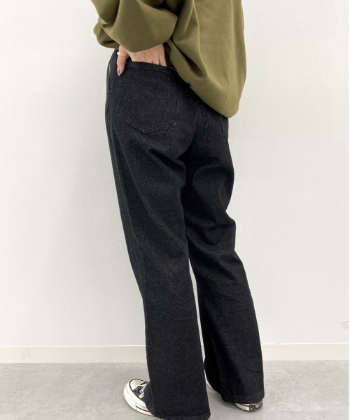 apres jour mignon（アプレジュールミニョン）の「センターシームデニムパンツ【ZOZOTOWN限定アイテム】（デニムパンツ・レディース・ベージュ/ダークブルー/ブラック・X-LARGE/MEDIUM/SMALL）」の8枚目の写真