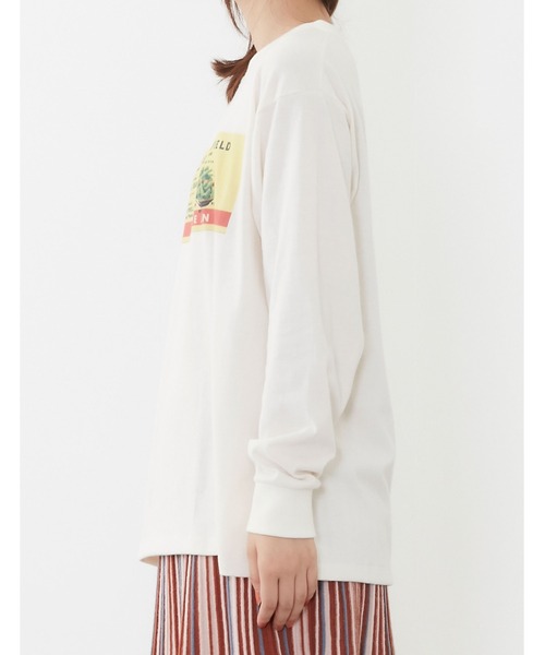 POU DOU DOU(プードゥドゥ)の「ラベルプリントロンTee(Tシャツ/カットソー・レディース・ブラック/アイボリー/モカ・3)」の19枚目の写真