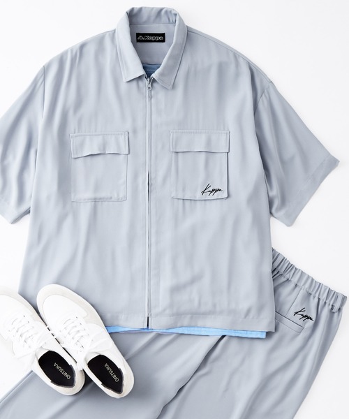 Kappa（カッパ）の「Kappa/カッパ 別注 ビッグポケットジップセットアップ レギュラーカラーシャツ (ジップアップ半袖シャツ＋タックワイドパンツ)（セットアップ・メンズ・ベージュ/チャコールグレー/アイボリー/サックスブルー/ブラック/ライラック・L/M）」の5枚目の写真