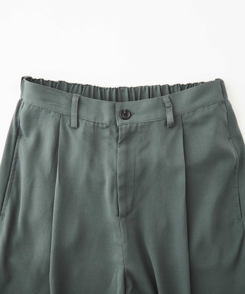 Kappa（カッパ）の「Kappa/カッパ 別注 ビッグポケットジップセットアップ レギュラーカラーシャツ (ジップアップ半袖シャツ＋タックワイドパンツ)（セットアップ・メンズ・ベージュ/チャコールグレー/アイボリー/サックスブルー/ブラック/ライラック・L/M）」の11枚目の写真