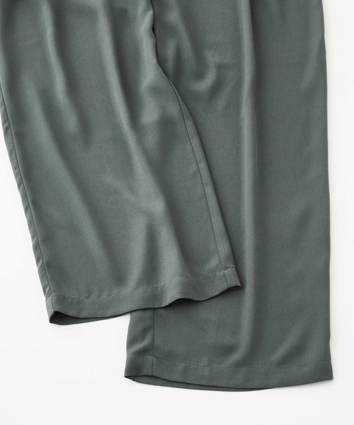 Kappa（カッパ）の「Kappa/カッパ 別注 ビッグポケットジップセットアップ レギュラーカラーシャツ (ジップアップ半袖シャツ＋タックワイドパンツ)（セットアップ・メンズ・ベージュ/チャコールグレー/アイボリー/サックスブルー/ブラック/ライラック・L/M）」の16枚目の写真