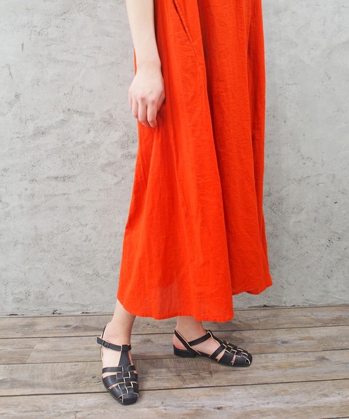 apres(アプレ)の「【LEZZA BOTANICA】グルカサンダル / apres(アプレ)(サンダル・レディース・ブラウン/アイボリー/ブラック・22.5cm/23.0cm/23.5cm/24.0cm/24.5cm)」の13枚目の写真