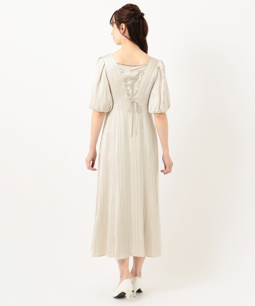 TOCCA(トッカ)の「【WEB限定】【TOCCA LAVENDER】2way Stripe Satin Dress サテンドレス(ワンピース・レディース・イエロー系/アイボリー系・0/4)」の6枚目の写真