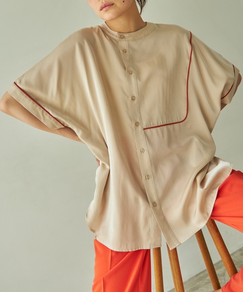 VACANCY（ヴァカンシー）の「パイピングハーフバンドカラーシャツ（シャツ/ブラウス・レディース・ベージュ/ライトグリーン・FREE）」の11枚目の写真