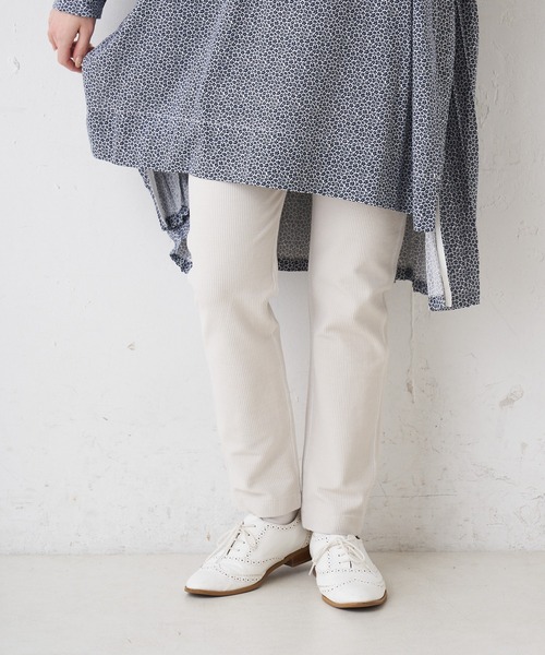 PUAL CE CIN（ピュアルセシン）の「テレコピグメントパンツ（その他パンツ・レディース・チャコールグレー/グレー/ライトベージュ・FREE）」の3枚目の写真