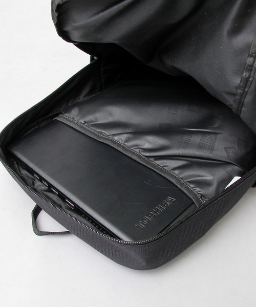 Satellite(サテライト)の「【 Satellite / サテライト 】 PROPCUBE プロップキューブ / 防水素材 スクエア型 バックパック / リュック(バックパック/リュック・メンズ・ブラック/ブラック系その他・FREE)」の16枚目の写真
